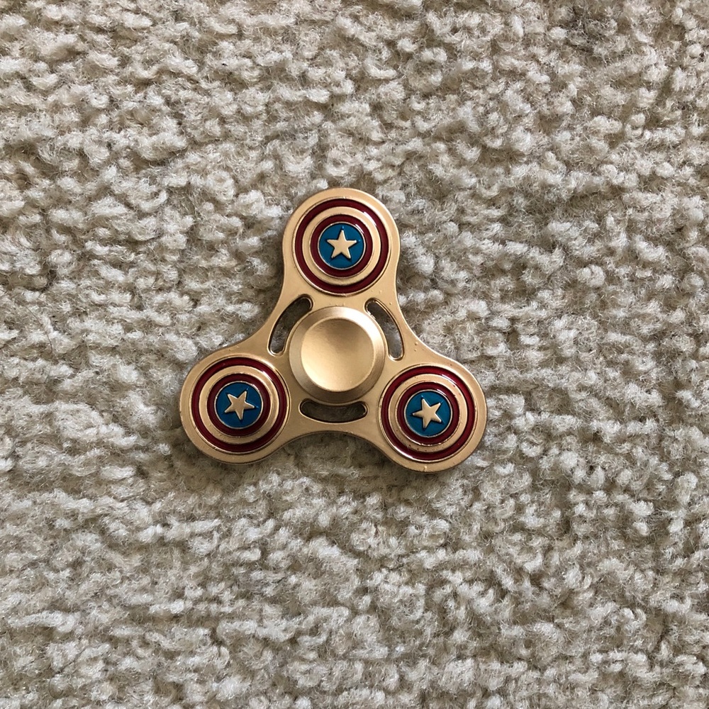 Metal Shield Spinner